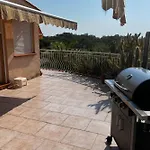 بيت للعطل House With Pool And Stunning Views In *