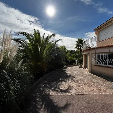 بيت للعطل House With Pool And Stunning Views In Fréjus